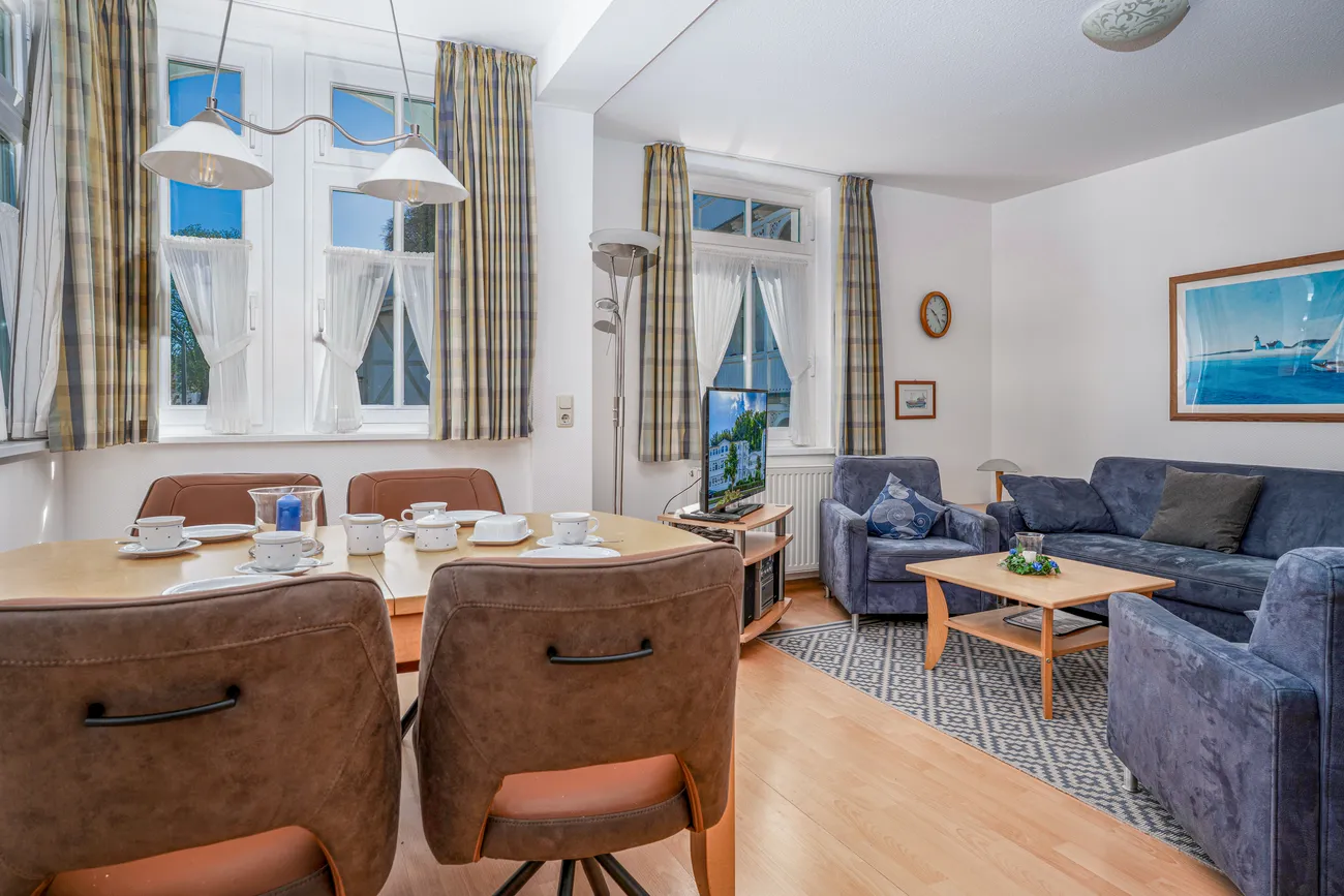 Wohnung 18 Typ 5 Villa Eden 2 Wohnbereich Ferienwohnung 18 Villa Eden Binz