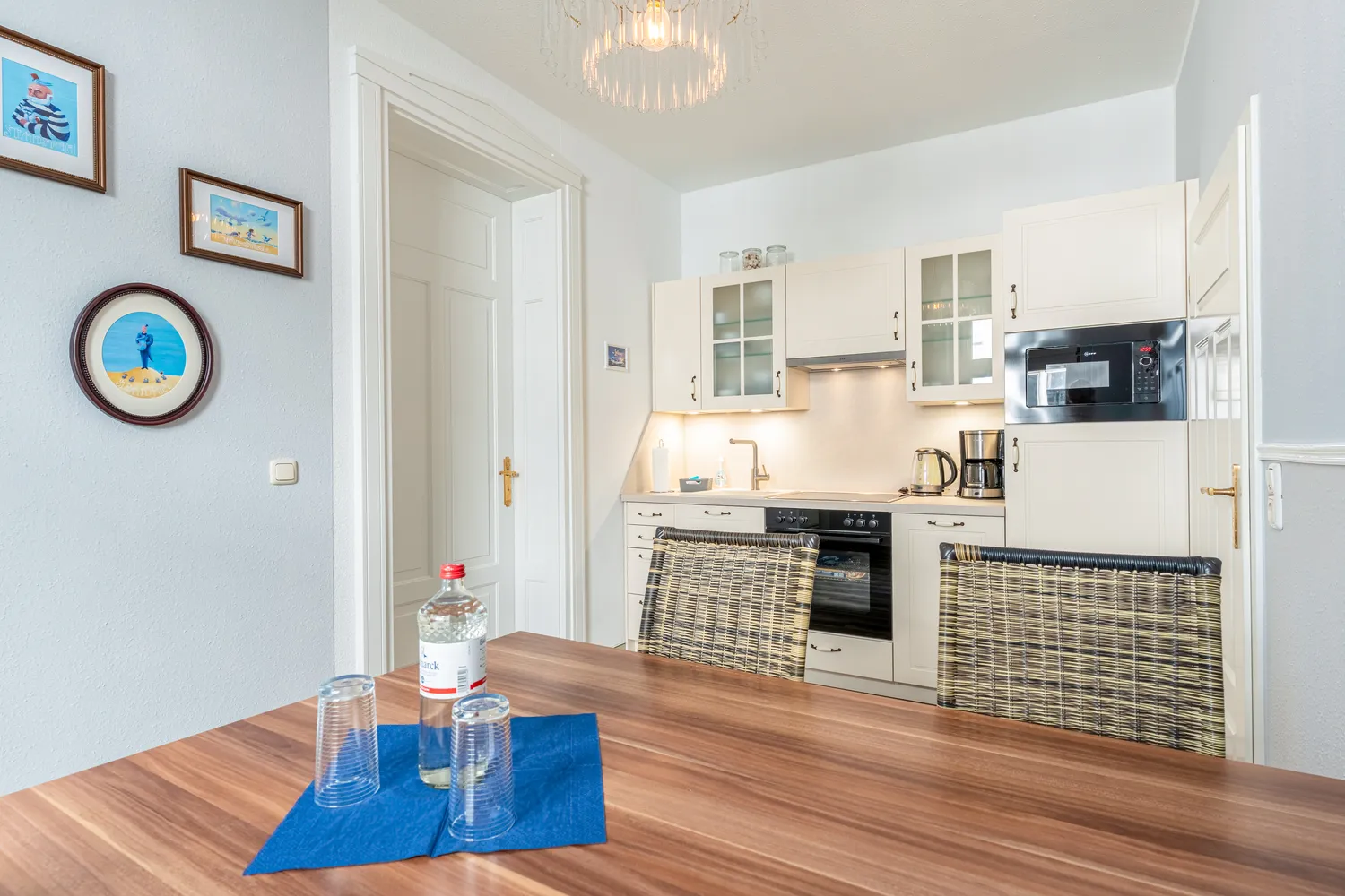 Strandidyll Wohnung 4 13 Küche und Essbereich Fewo 4 Strandiydyll Binz